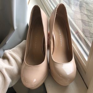 Lauren Conrad nude pumps